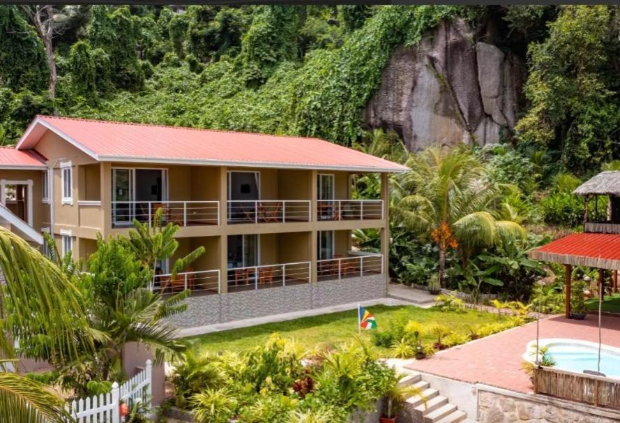 Auguste Holiday Residence Anse Etoile Exteriér fotografie